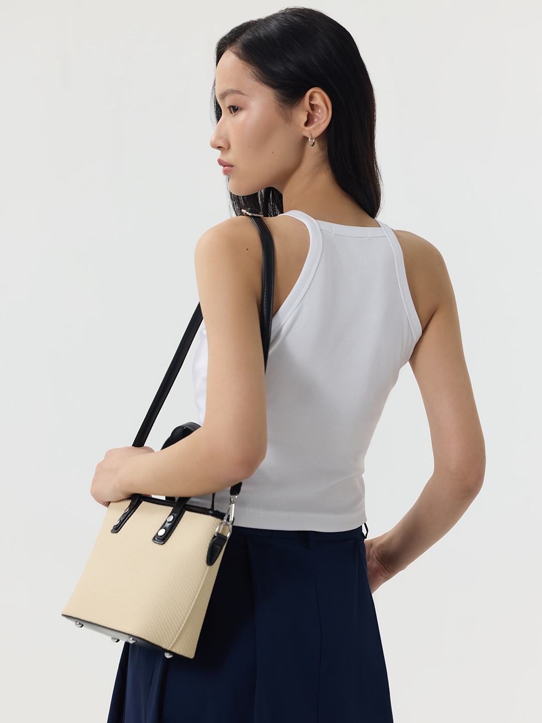 Топ белый для женщин 49304-4 46