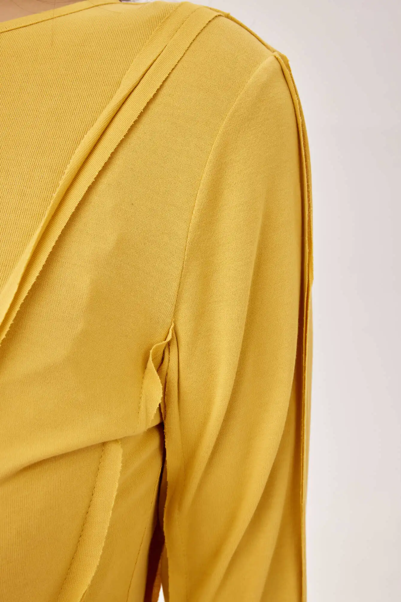 Лонгслив желтый для женщин 153/165/39165-5 59