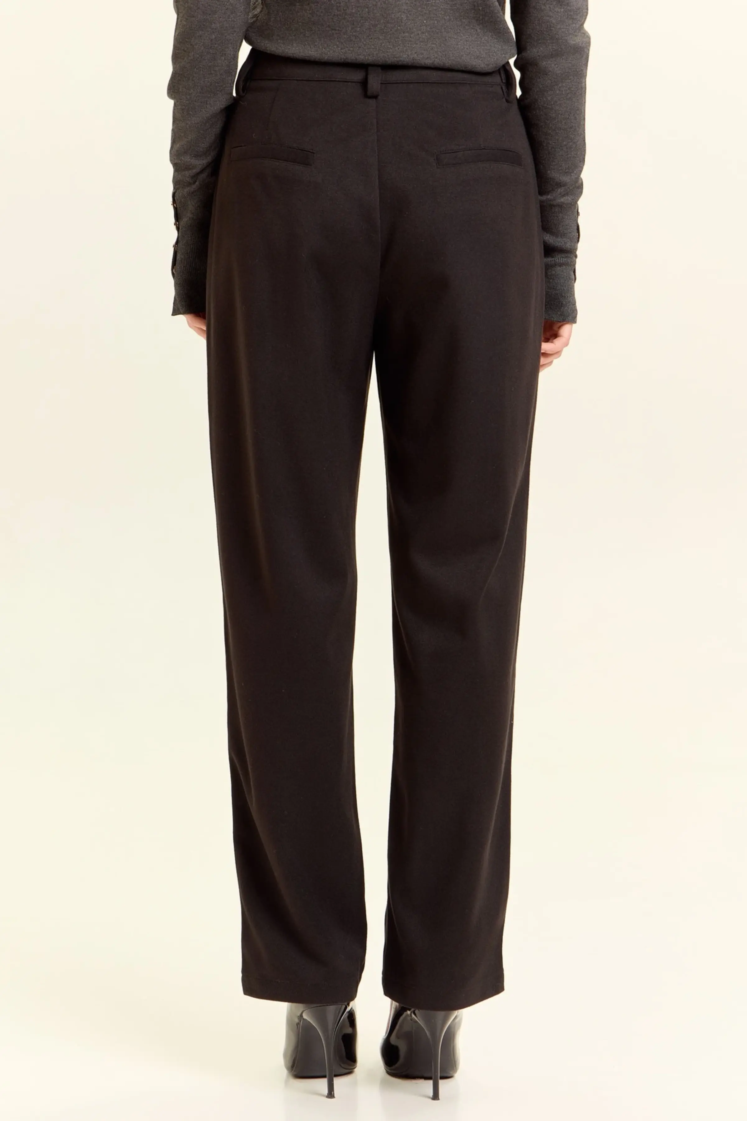 Брюки черный для женщин 47205-1 71