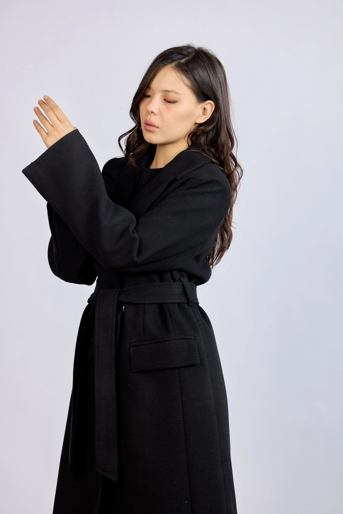 Пальто черный для женщин 43424-1 53