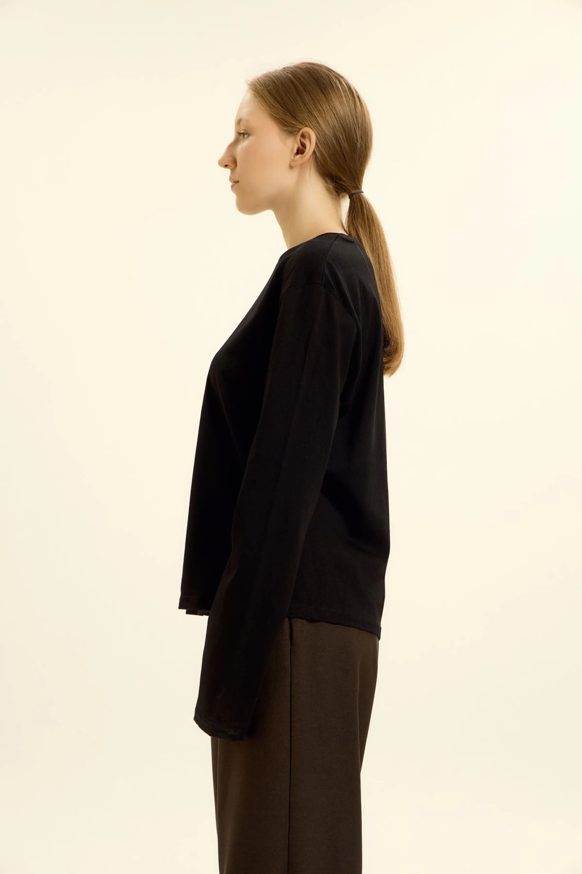 Лонгслив черный для женщин 46199-1 59