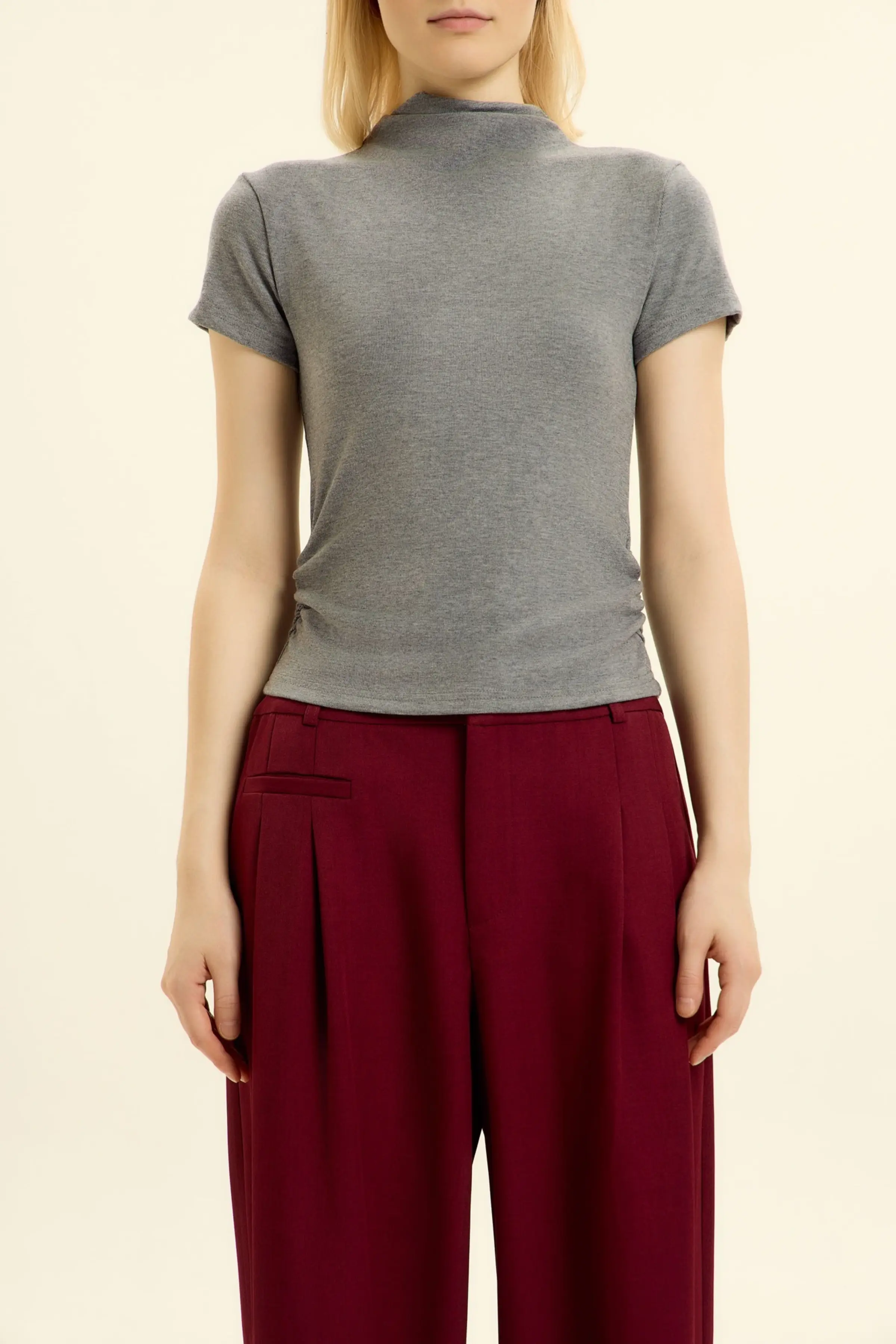 Лонгслив серый для женщин 46212-61 59