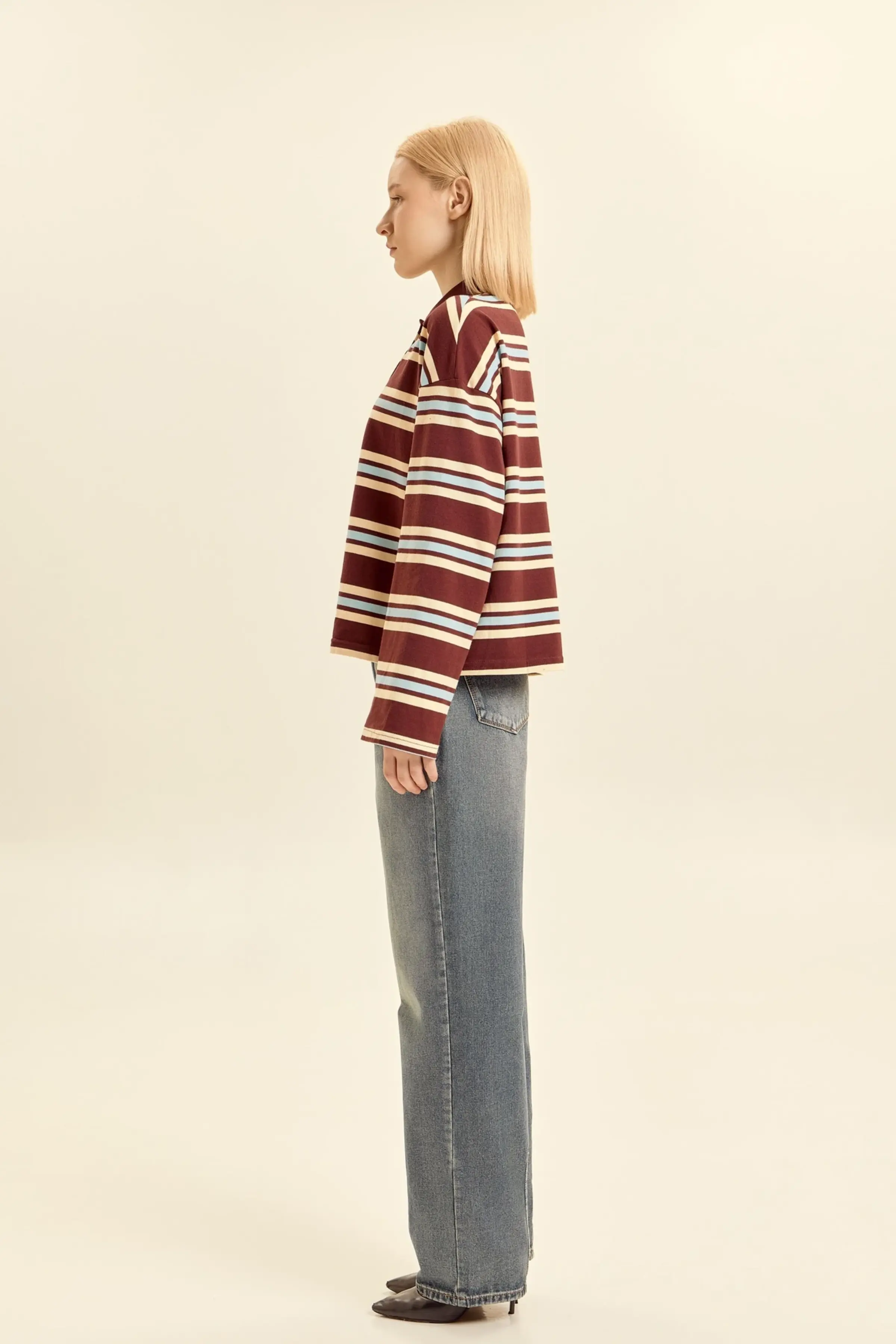 Лонгслив коричневый в голубую полоску для женщин 46276-294 59