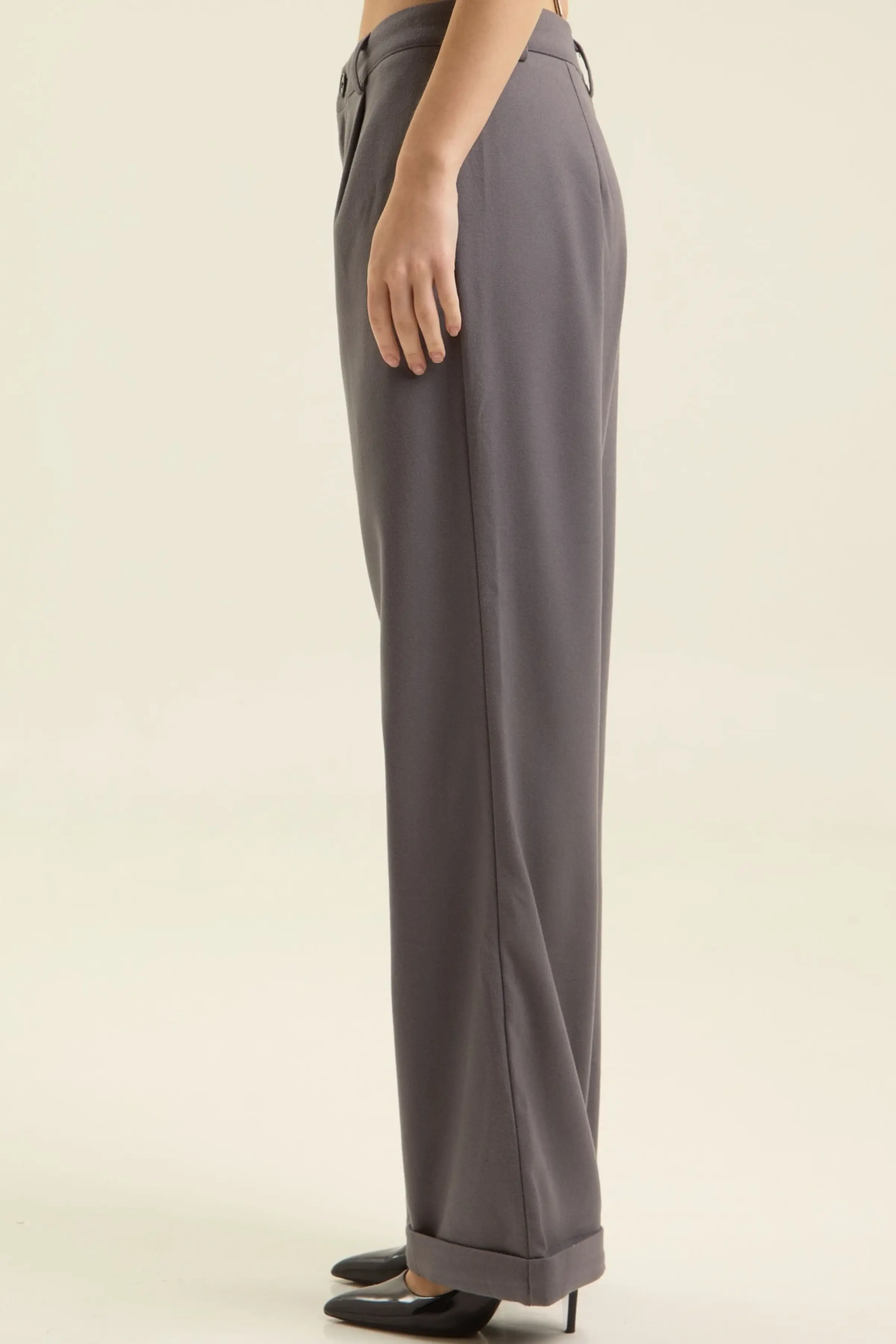 Брюки серый для женщин 47160-61 71