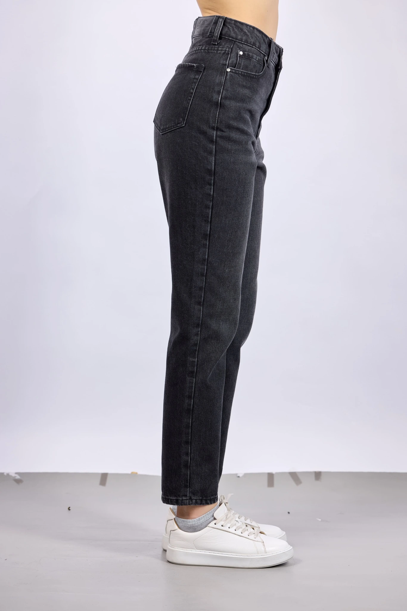 Джинсы черный для женщин 43755-1 74