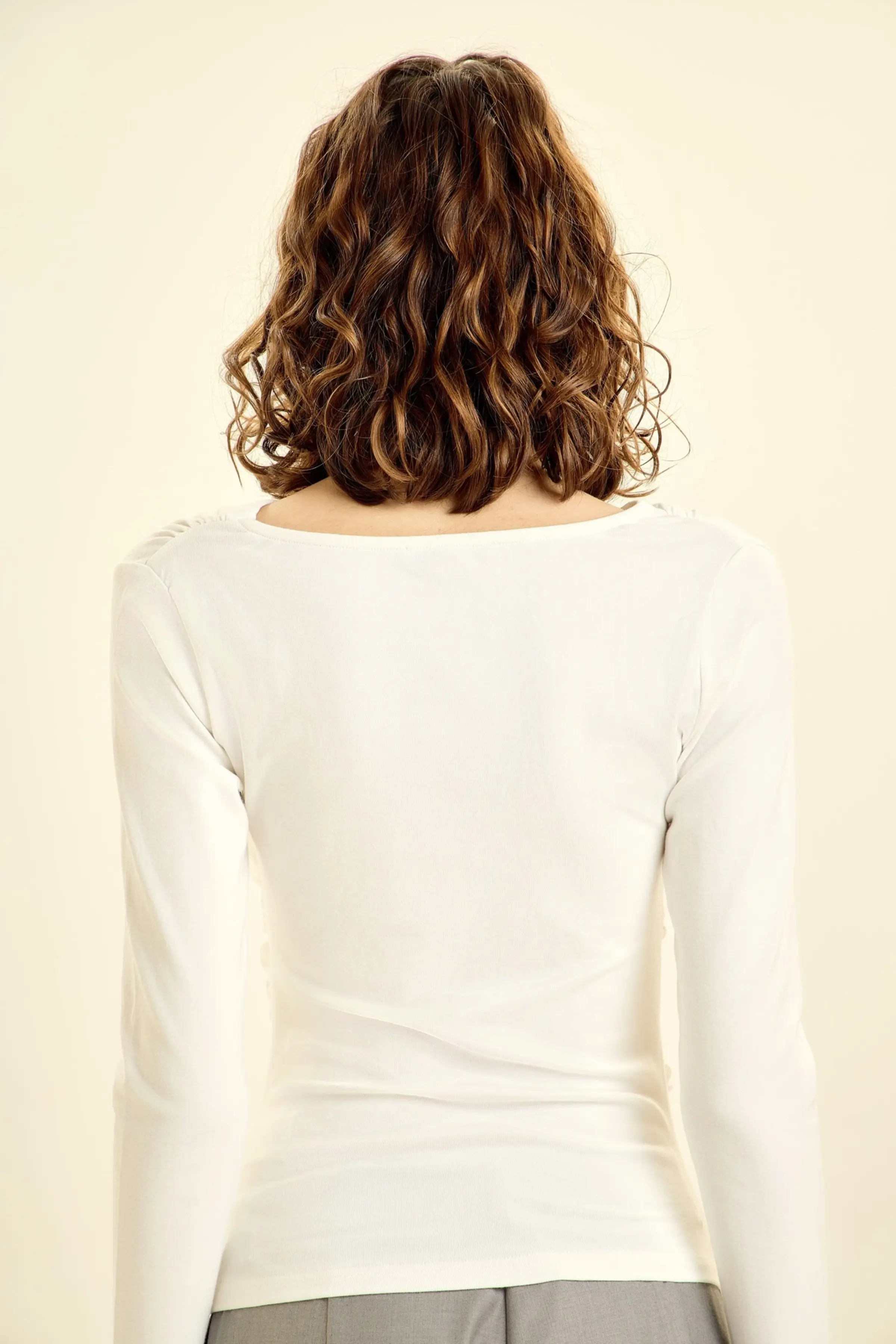 Лонгслив белый для женщин 46190-4 59