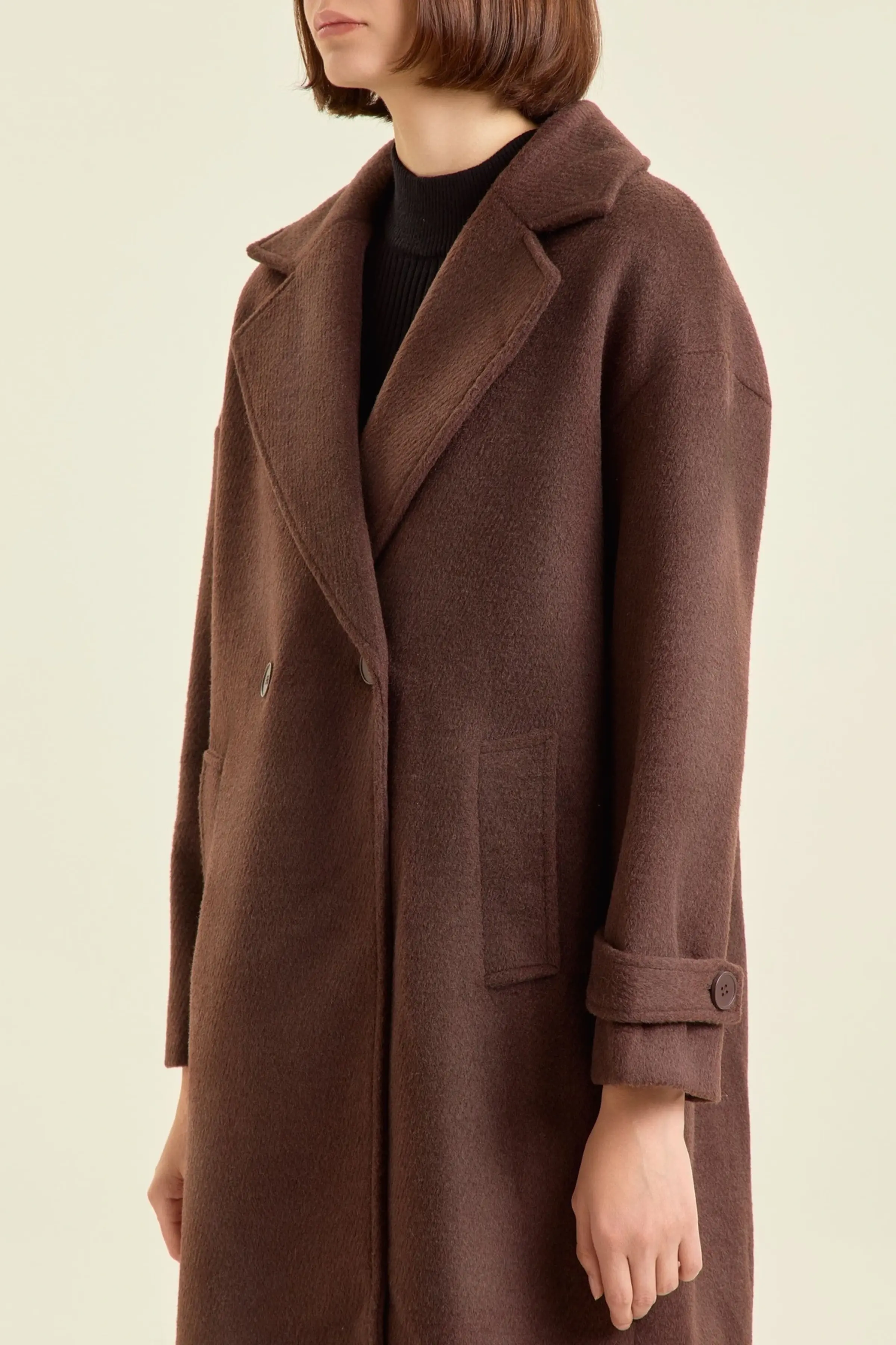 Пальто коричневый для женщин 47111-13 53