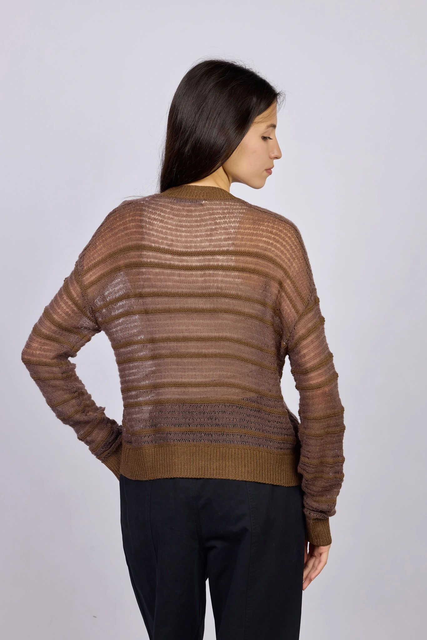 Джемпер коричневый для женщин 42233-13 60