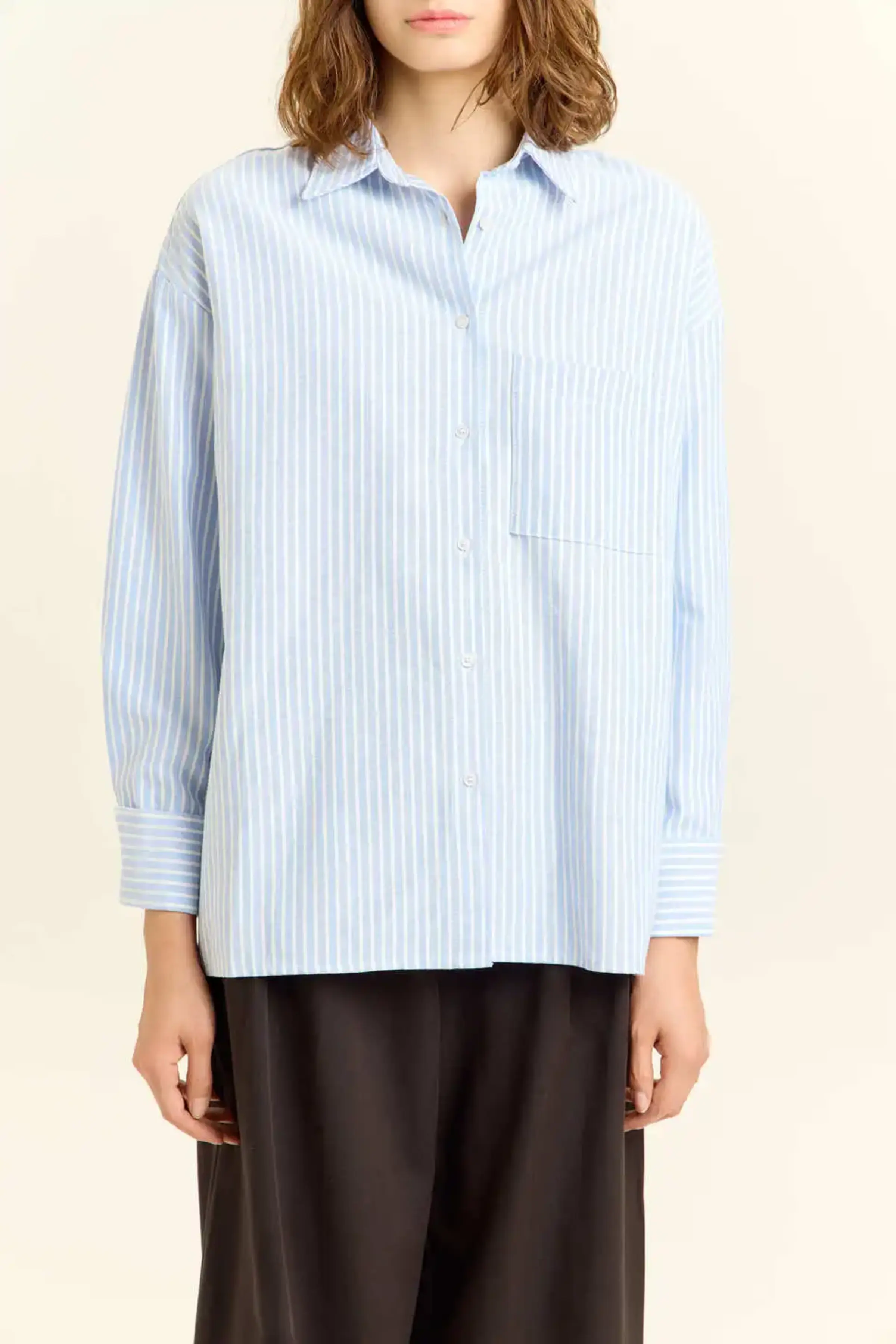 Рубашка бело-синяя полоска для женщин 45243-48 66